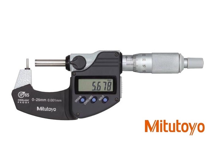 Digitální mikrometr Mitutoyo 0-25 mm na měření klenutých ploch a síly trubek, kroužků