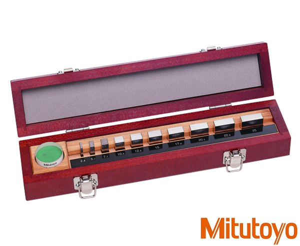 Sada koncových měrek Mitutoyo pro kontrolu mikrometrů (2,5-25) mm, ČSN EN ISO 3650/2