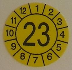 Samolepící kalibrační štítek r. 23, průměr 12 mm